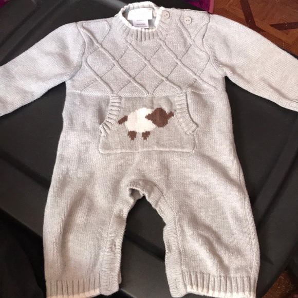 Onesie - Picture 1 of 3